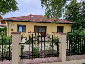 Muskátlis Ház, Balatonlelle